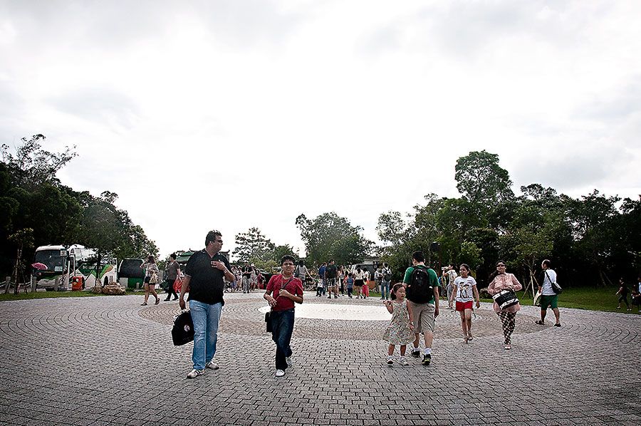 Fri - Jul 26, 2013 photo Big-Buddha-2_zps0c3cbfc0.jpg