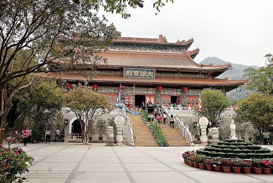 Fri - Apr 4, 2014 photo Po-Lin-Monastery-1_zpse0e5c899.jpg