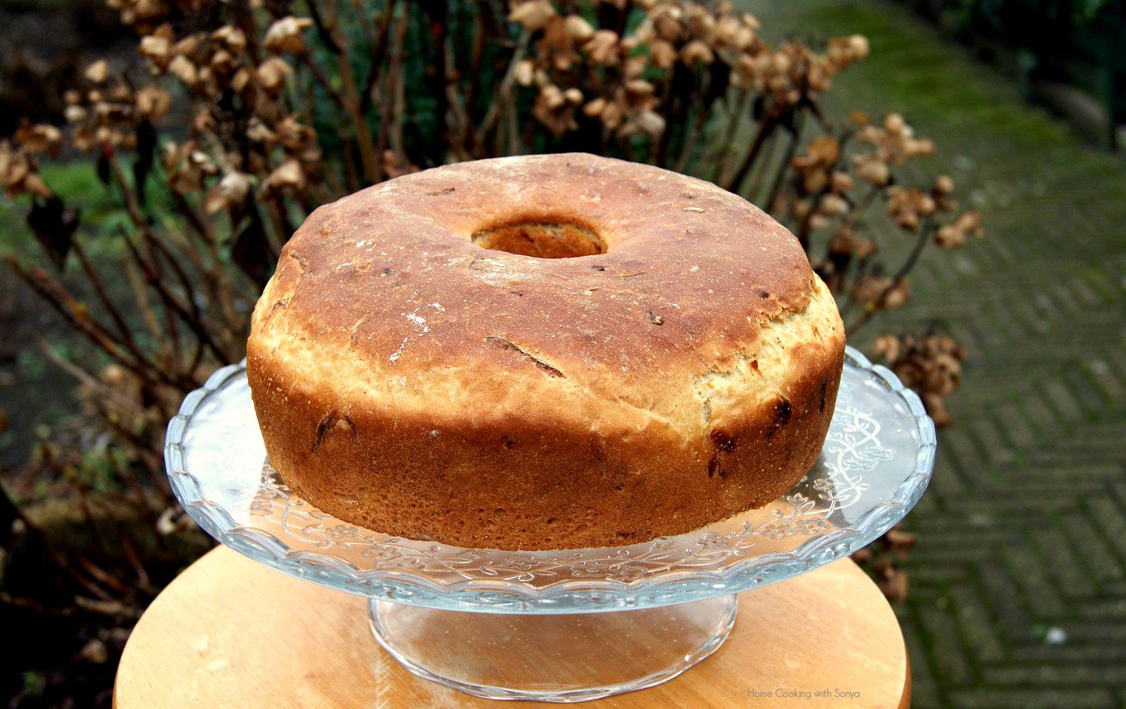 Mon Jan 20,2014 photo caramelizedonionbread1_zps076db7d6.jpg