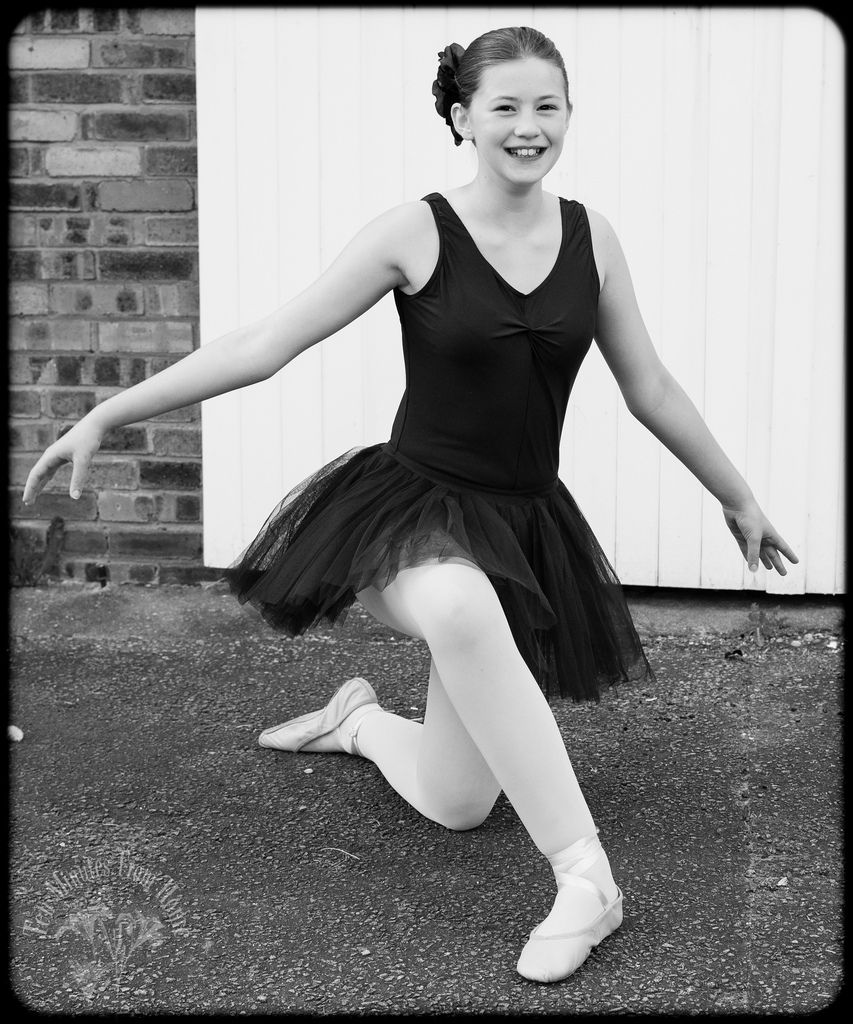 Tuesday May 29th, My eldest daughter was in a ballet show last week ~ dancing to Robbie William's Mr Bojangles. It was lovely ~ and so is she!! :D