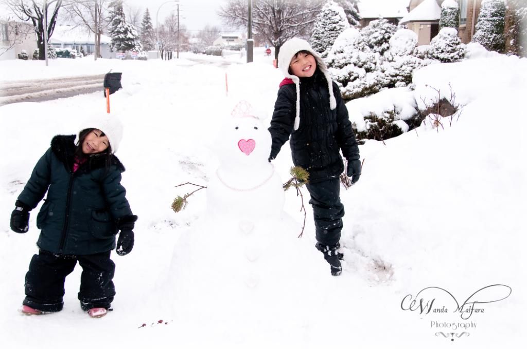 Thurs March 1,2012, We don't do snowmen....only snowgirls will do.