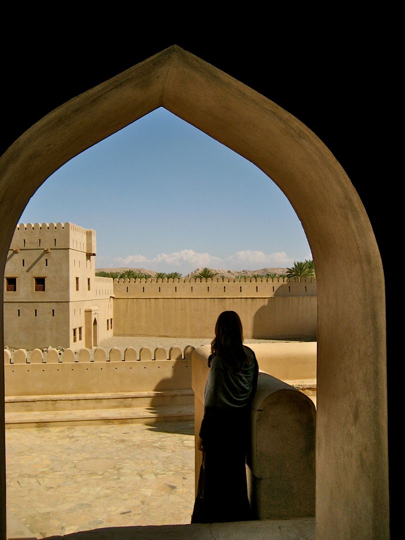 2012.01.06, A real oasis in the desert with a castle and fort to guard it. (Oman)