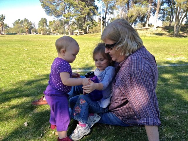 2011.12.13, Grandkids make a grandma happy! (It makes the grandkids happy too! So rare are these moments.) (Arizona, USA)