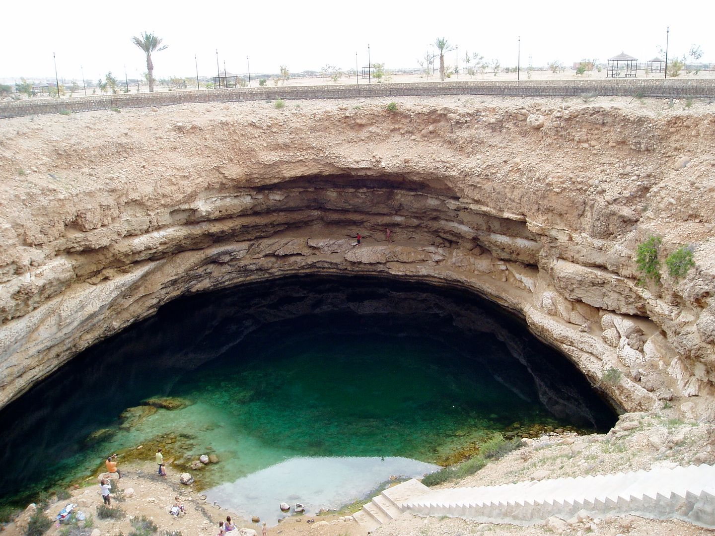 2012.01.18, A sinkhole with great swimming! (Oman)