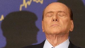 Former Italian premier Silvio Berlusconi reacts during a press conference in Rome, Sept. 27, 2012. (Alessandra Tarantino/AP Photo)