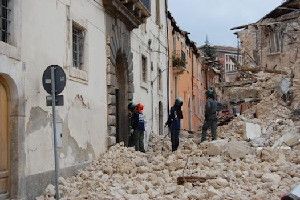  L'Aquila earthquake damageLights were reported prior to an earthquake that struck near L'Aquila, Italy, in April 2009.--Emergenza Terremoto Abruzzo via Wikimedia Commons