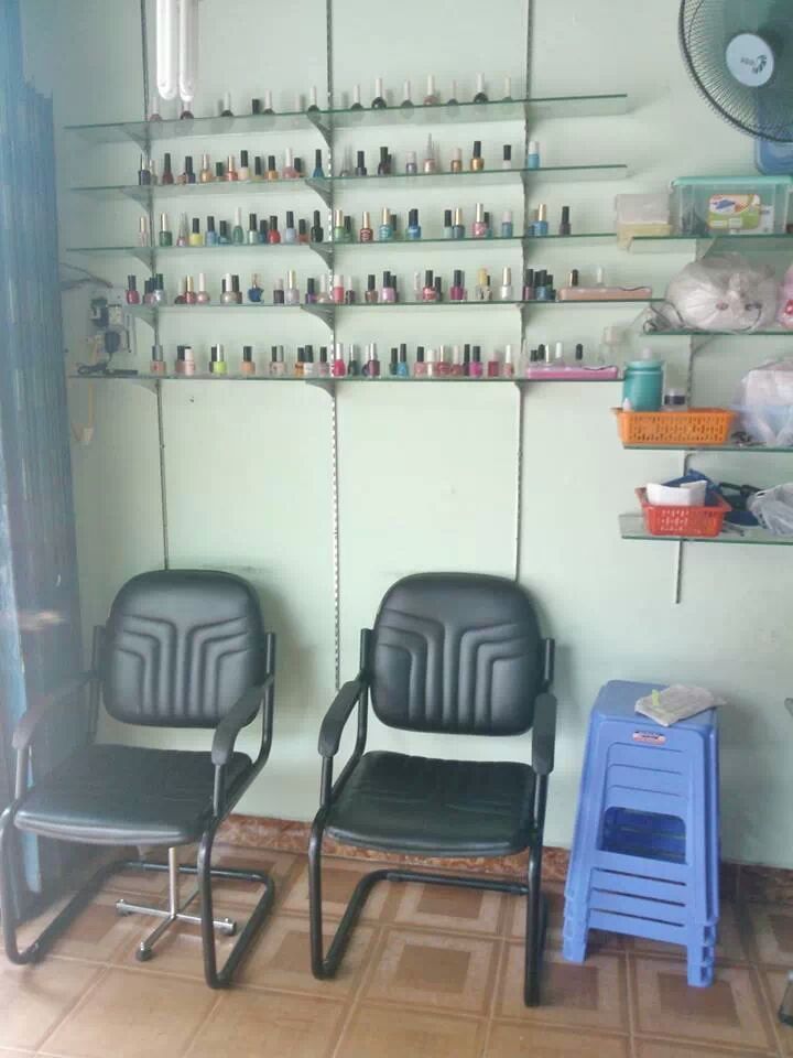 Cần Sang Tiệm Nail Gấp - 6